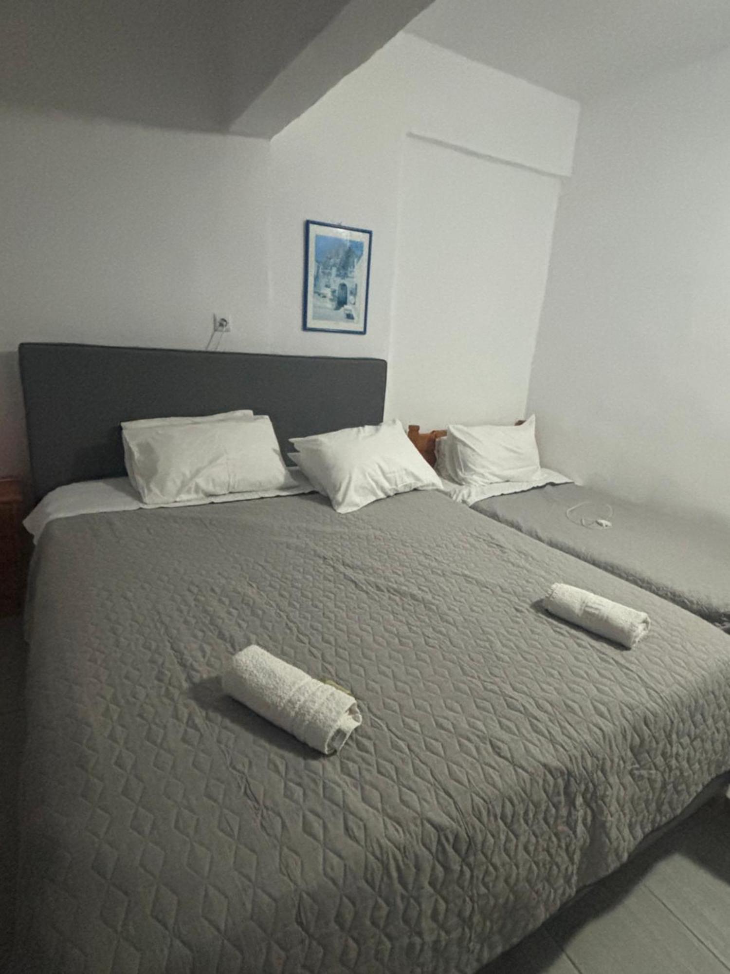 Scirocco Rooms Loutro Eksteriør billede