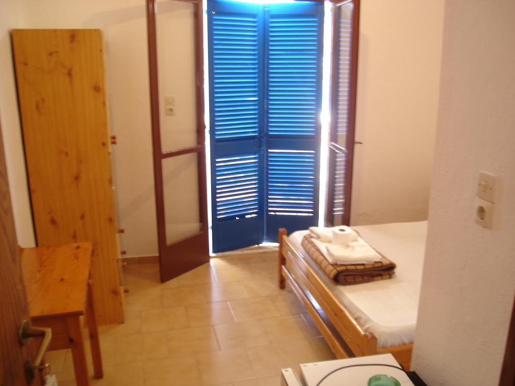 Scirocco Rooms Loutro Eksteriør billede