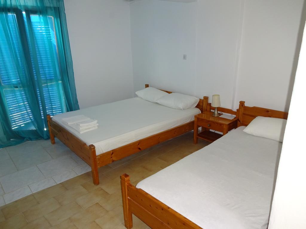 Scirocco Rooms Loutro Eksteriør billede
