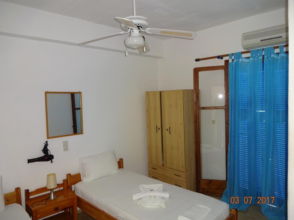 Scirocco Rooms Loutro Eksteriør billede