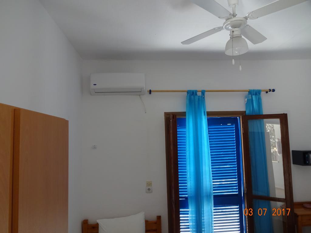 Scirocco Rooms Loutro Eksteriør billede
