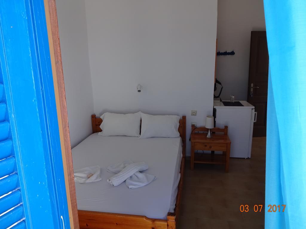 Scirocco Rooms Loutro Eksteriør billede