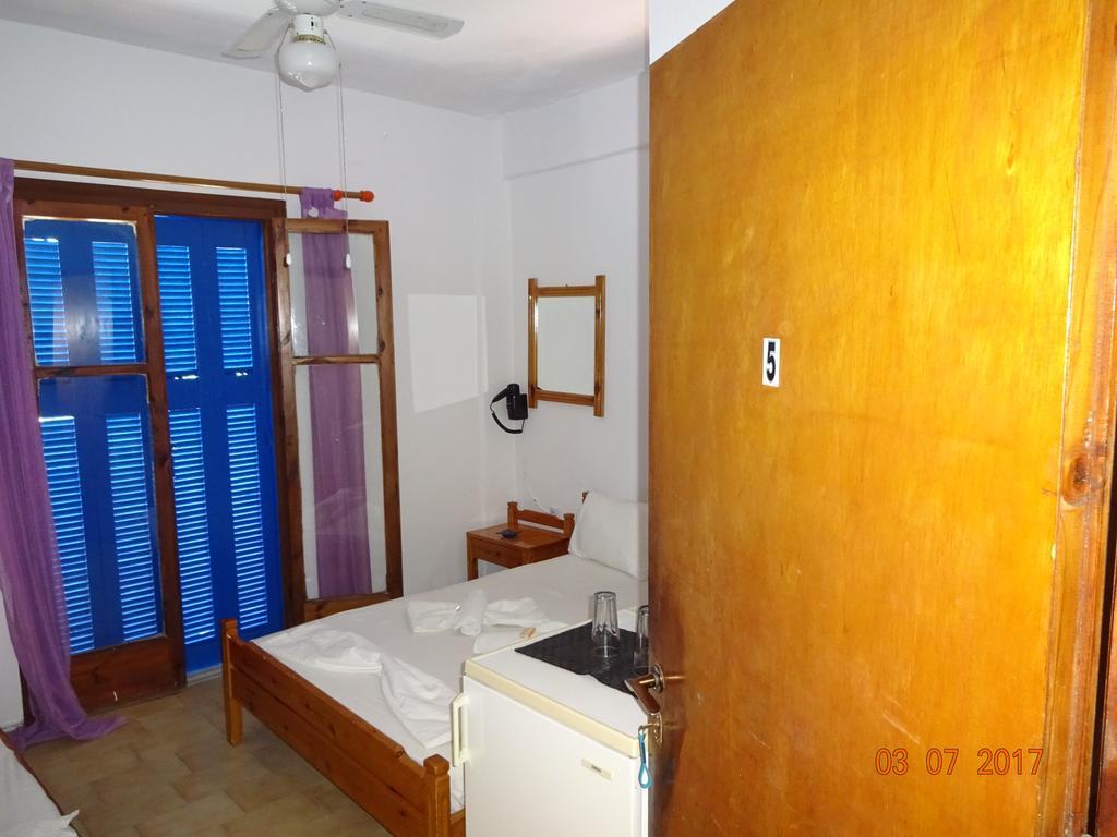 Scirocco Rooms Loutro Eksteriør billede