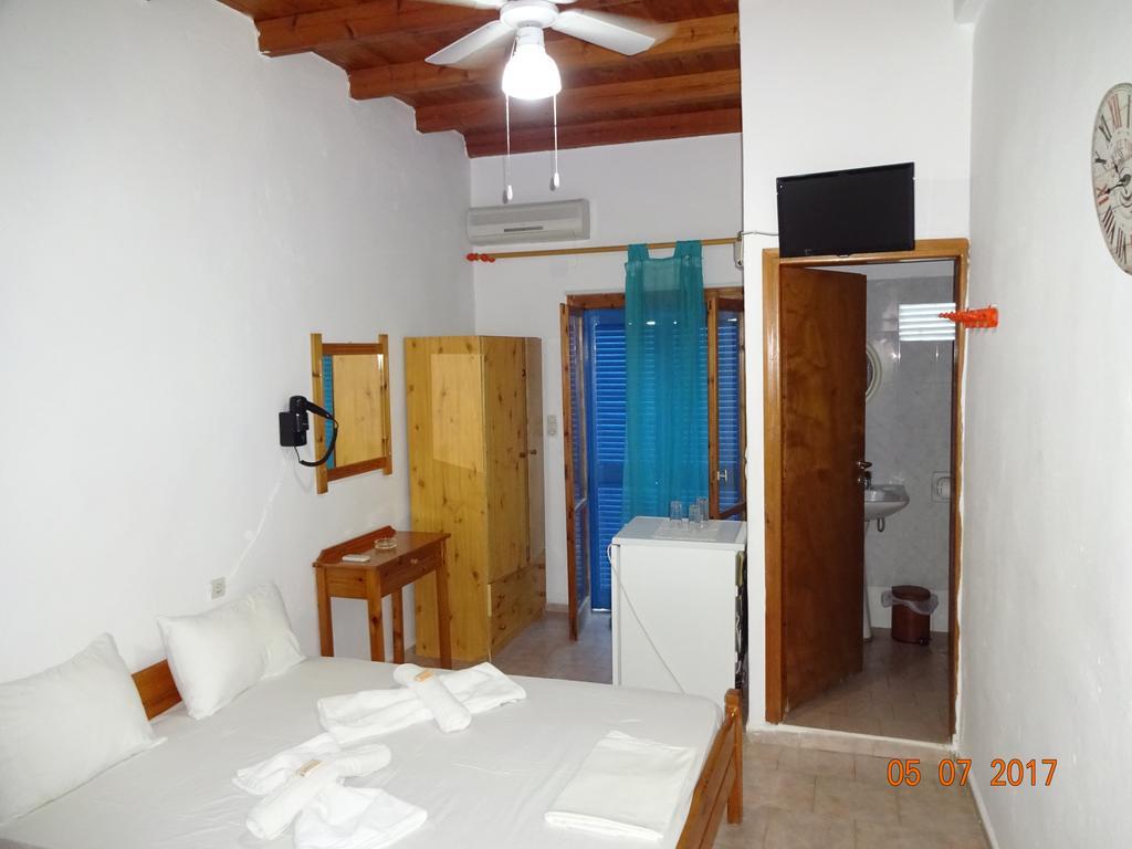 Scirocco Rooms Loutro Eksteriør billede
