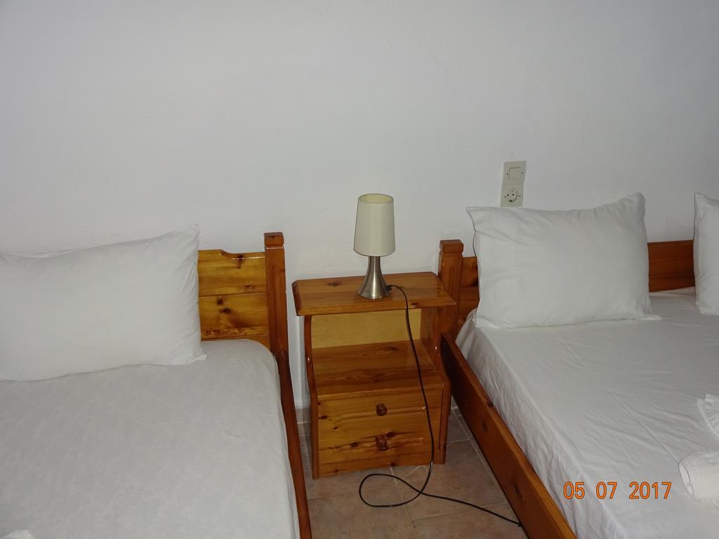 Scirocco Rooms Loutro Eksteriør billede