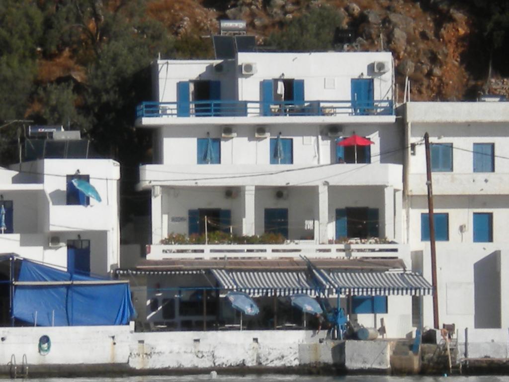 Scirocco Rooms Loutro Eksteriør billede