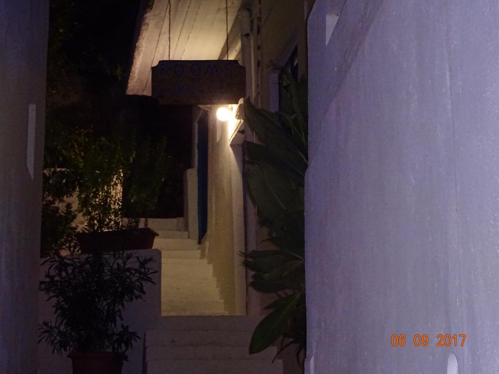 Scirocco Rooms Loutro Eksteriør billede